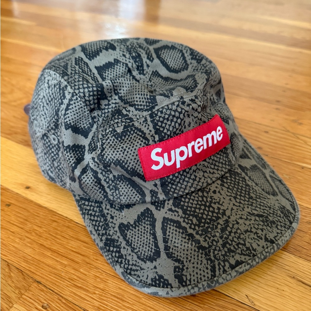 Supreme Snake Print 5-Panel Hat